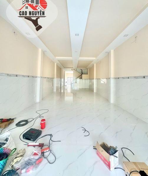 Nhà mặt tiền, 5x30, 3 tầng, Đường số 1, Gần 🏦 chợ Bình Long