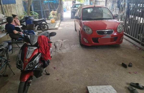 Bán Nhà mặt phố 1740m²