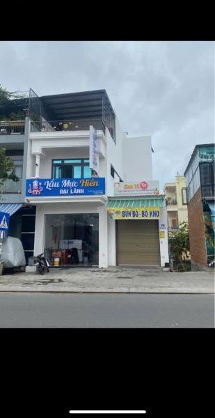 Cần bán nhà 3 tầng MT đường 🏘️ số 4 Thích Quảng Đức giá bán 9.5 tỷ