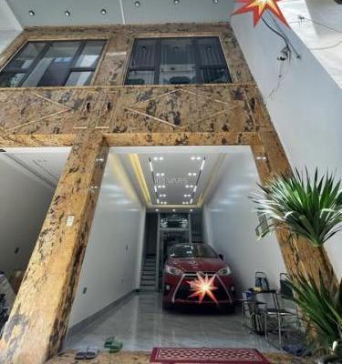 Cần bán Nhà trong hẻm 40m²