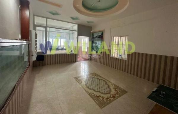 Chủ cần bán Nhà mặt phố 120m²