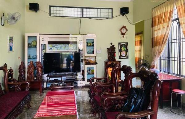 Cần bán Nhà mặt phố 130m²