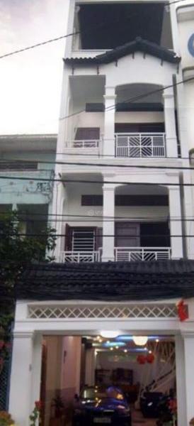 Bán Nhà mặt phố 124m²