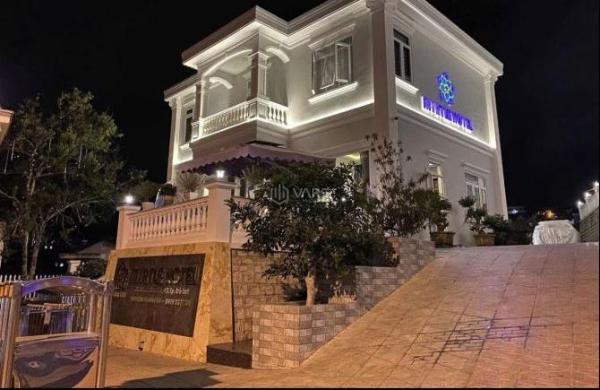 Cần bán Biệt thự nghỉ dưỡng 1800m²