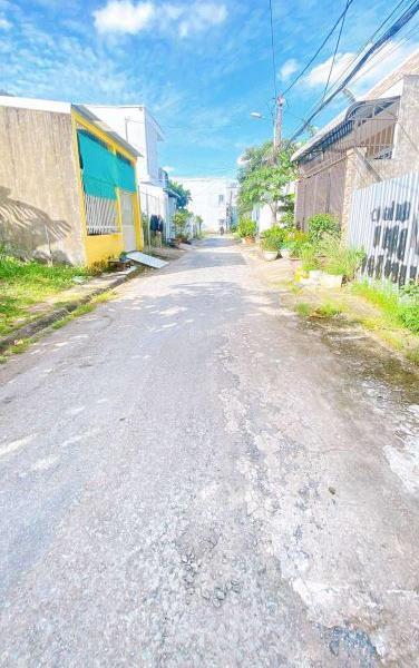 Bán Đất nền riêng lẻ 65m²