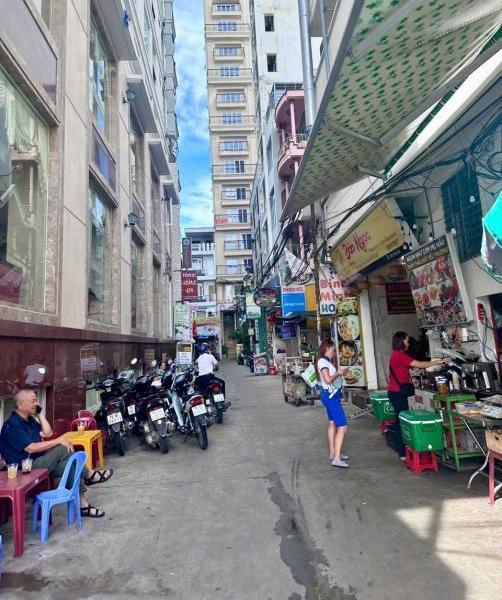 Bán Nhà Đường Trần Phú TT Phố Tây Nha Trang. Cách Biển chỉ ☘ 50m - Nhà 4 tầng 7PN (Full NT).