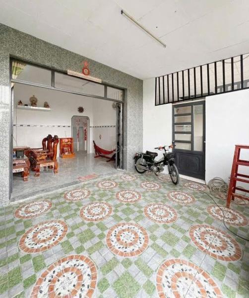 Bán Nhà trong hẻm 77m²