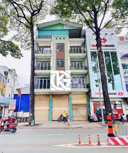 Cần cho thuê Nhà mặt phố 140m²