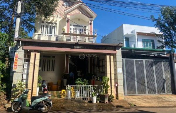BÁN NHÀ TRỆT MÊ MẶT TIỀN ĐƯỜNG Y MOAN QUA VÀNH ĐAI, TP. BUÔN MA THUỘT 🏦 - ĐANG CHO THUÊ 6 TR