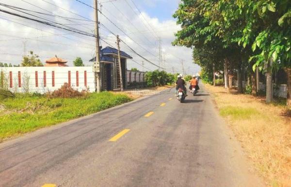 Chủ cần bán Đất nền riêng lẻ 1960m²