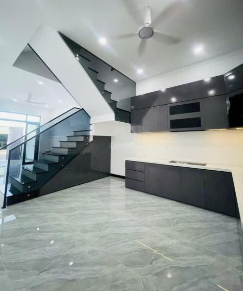 NHÀ 🏚️ ĐẸP MT TDM, 100M2, Ở NGAY, ĐƯỜNG 8M, HƠN 4 ĐỒNG TL