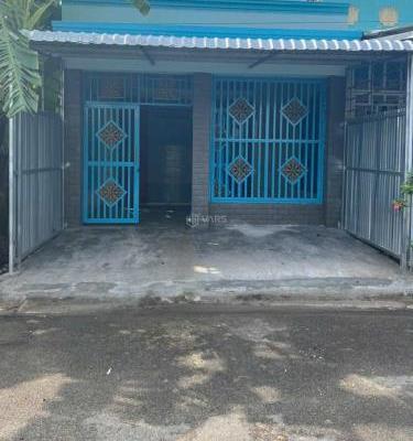 Bán gấp 🏘️ căn nhà Đ.Bùi Thị He nằm gần cầu vượt củ chi - 86m2 - sổ riêng. Giá 725 Triệu