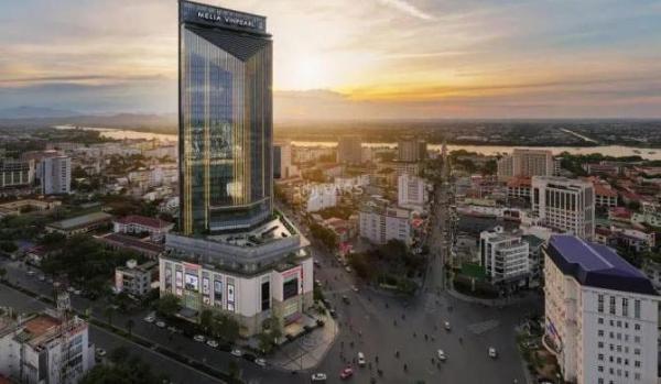 🔥🔥🔥 Mặt tiền 🏬 Hà Nội ngay đối diện Vicom Plaza, ngang hơn 8m giá đầu tư