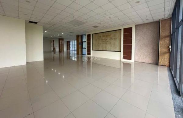 Cho thuê mặt 🆘 sàn tầng 1 diện tích 1050m2 giá 180k/m2 đường Trịnh Văn Bô Nam Từ Liêm