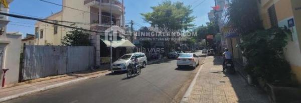 Chủ cần bán Đất nền riêng lẻ 111m²
