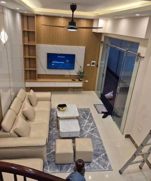 Tôi chính chủ bán nhà ngõ 322 Mỹ Đình, 35m, 5 🏠 tầng, ô tô đỗ cổng giá 7ty45