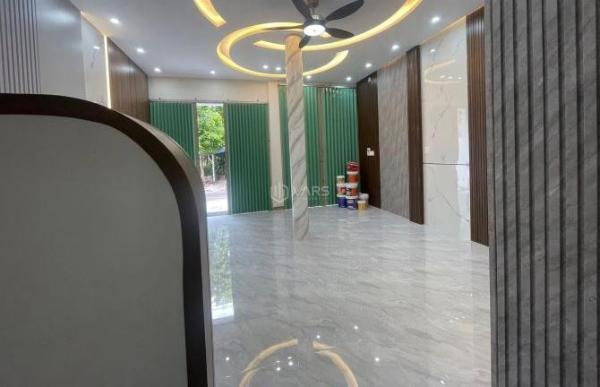 Chủ cần bán Nhà mặt phố 70m²