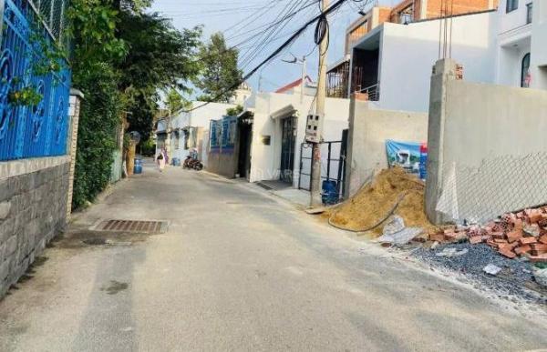 Chủ cần bán Nhà mặt phố 163m²