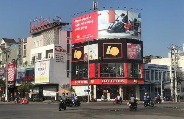 Cần cho thuê Nhà mặt phố 363m²