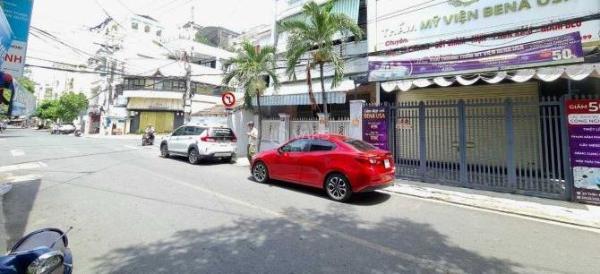 Bán Nhà mặt phố 59m²