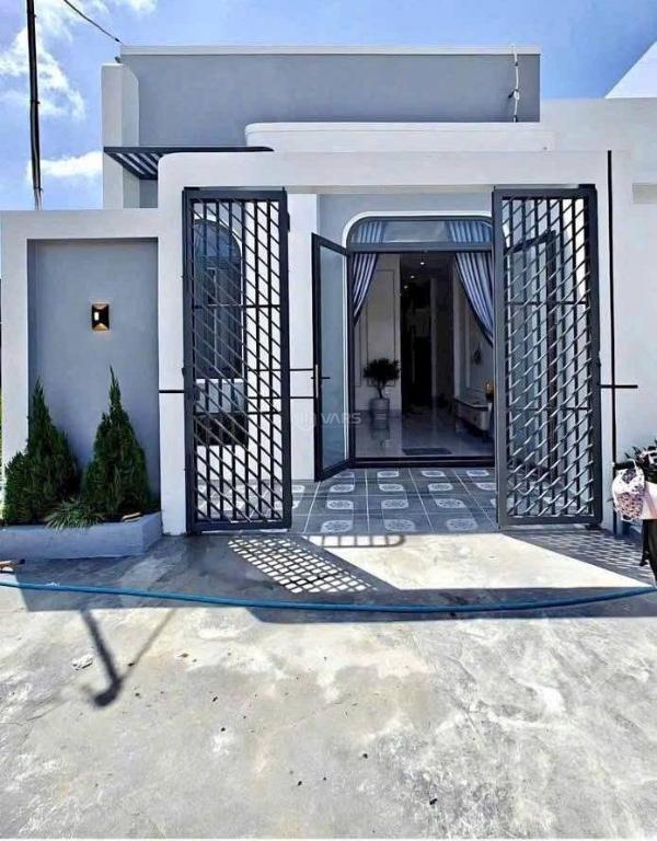 Định cư mỹ bán gấp nhà cấp 4, giá 1 tỷ 6xx ngay trường 🌊 đại học lạc hồng