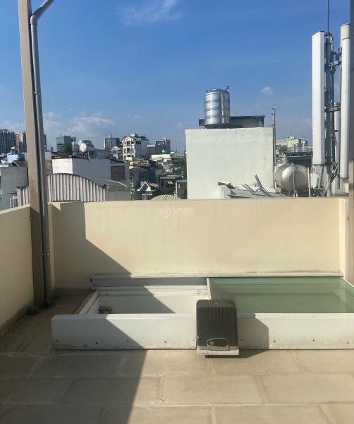 Bán Nhà mặt phố 30m²