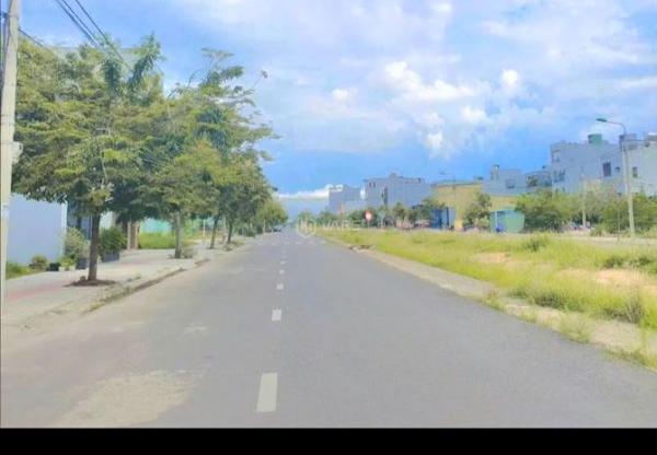 Bán 2 lô liền kề đất đường Diên Hồng Gần Lê Quảng 🏡 Chí