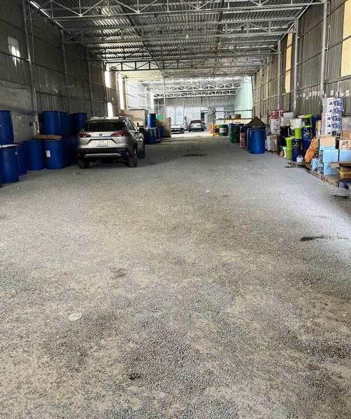 Cần cho thuê Nhà xưởng, nhà kho 680m²