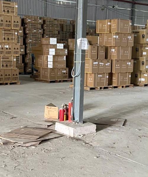 Cần cho thuê Nhà xưởng, nhà kho 2600m²