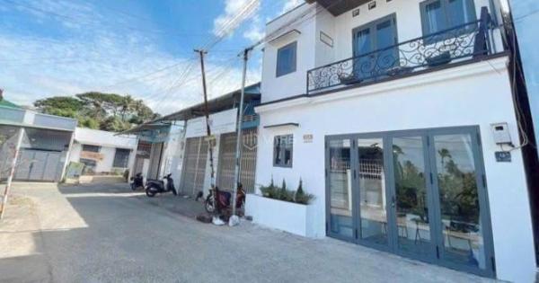 4 lô liền kề đã xây dựng 100% (4kiot và 8 🏦 phòng trọ) mặt hẻm 22Lương Thế Vinh ngay Ecopark