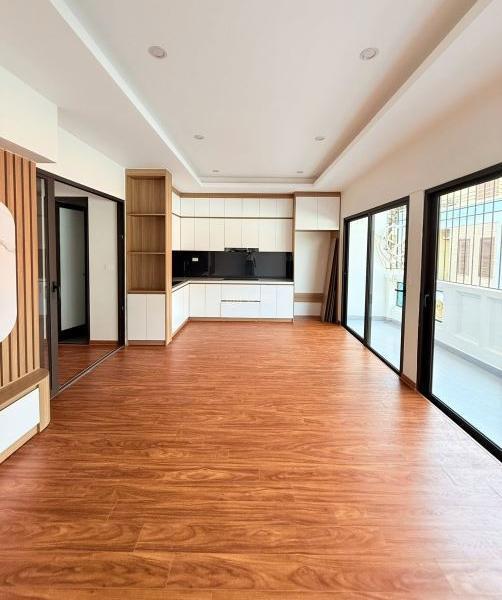 Bán nhà ngõ 93 🆘 Hoàng Văn Thái – Thanh Xuân – 33m² x 4 tầng – Mặt tiền 6.47m – Giá 16.4 tỷ