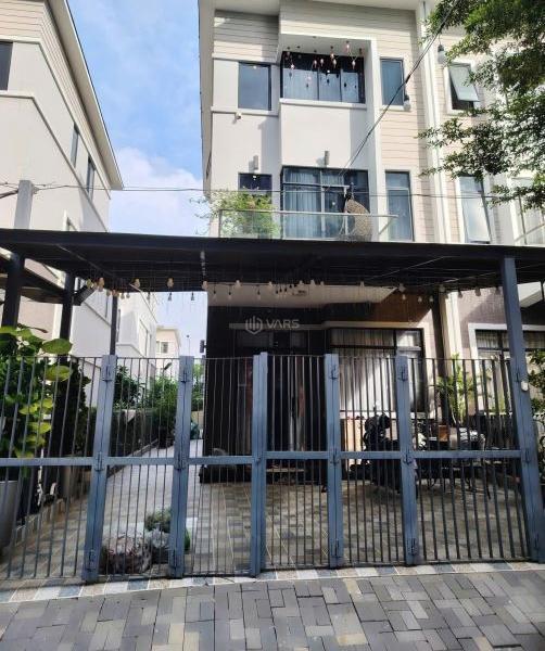 BÁN NHÀ RIÊNG TOẠ LẠC TẠI ĐƯỜNG SỐ 9-BÌNH CHÁNH GIÁ 🏚️ 6tỷ880/ 140m2 SỔ HỒNG RIÊNG