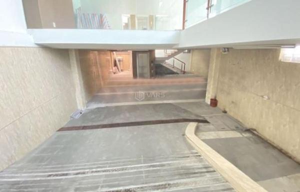 Chủ cho thuê Nhà mặt phố 800m²