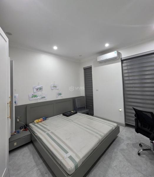Bán nhà 4 tầng khu Yna phường Kinh bắc đường chính rộng 20m dt 105m2 🏠 mặt 5m giá 13 tỷ