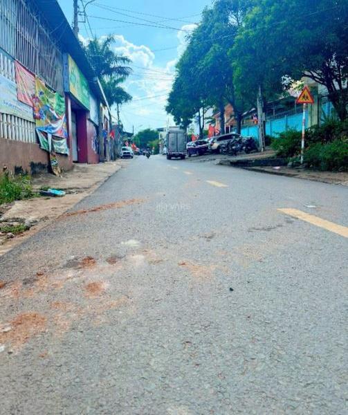 2 Lô Đất liền kề Mặt Tiền 🏢 NơTrangu ( Đối diện trường học) Kinh doanh nhiều ngành nghề