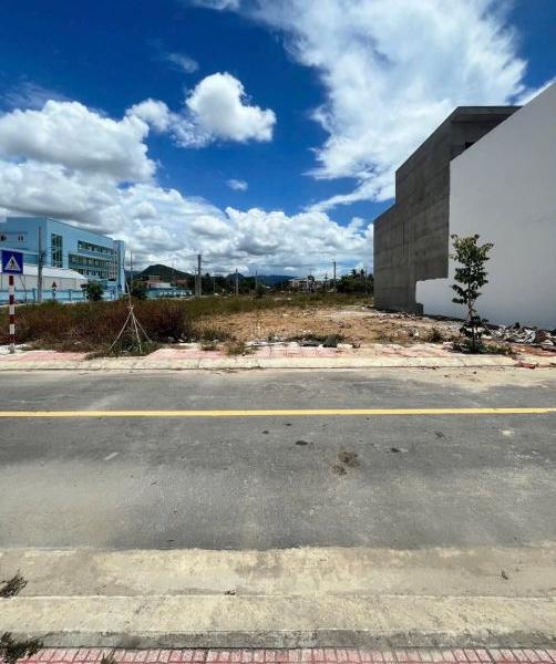 Bán đất Tái Định Cư 🏡 Ngọc Hiệp - Nha Trang, DT: 96.8m ngang 5m - Đường nhựa rộng 20m Bán đ