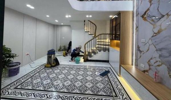 Cho thuê nhà ngõ 🏬 kinh doanh nhỏ phố Trương Định Hai Bà Trưng 30m x 5tầng, giá 16tr/tháng