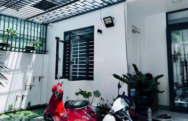 Chủ cần bán Nhà mặt phố 163m²