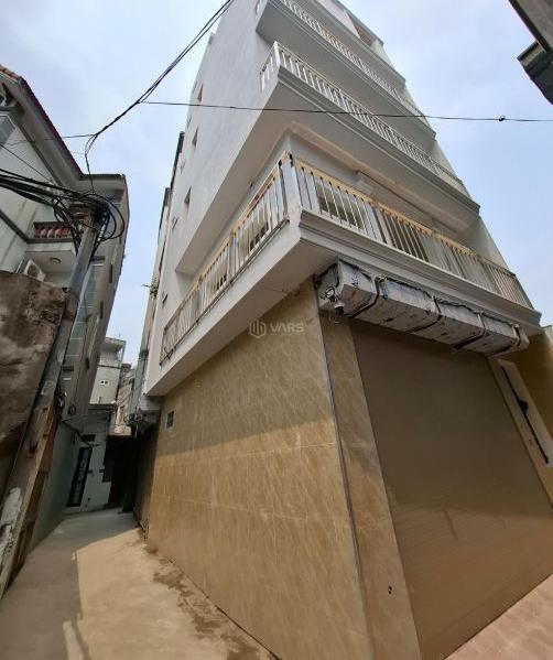Bán Nhà mặt phố 43m²