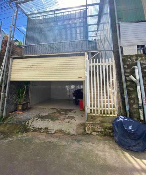 Cần bán Nhà trong hẻm 100m²