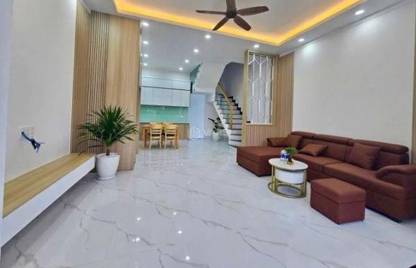 Bán Nhà trong hẻm 75m²