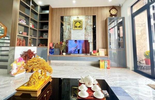 BÁN NHÀ MT ĐƯỜNG 7M, 5x31, THỔ CƯ 100M2, Ở NGAY, Phú 🏢 Mỹ, NHỈN 5₫ TL NHANH