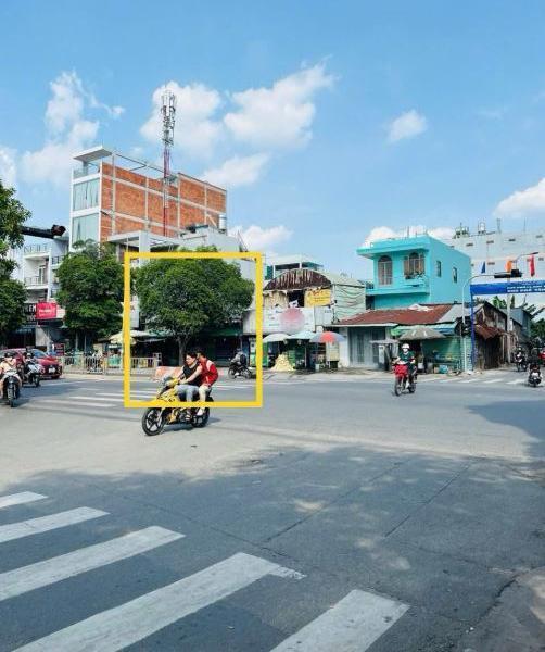 CHo thuê mbkd đất trống mặt tiền đường 🌊 Vành đai trong 6x20m