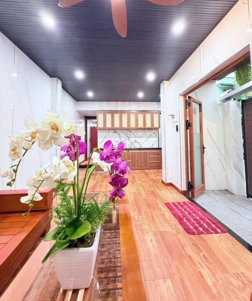 Cần bán Nhà trong hẻm 47m²