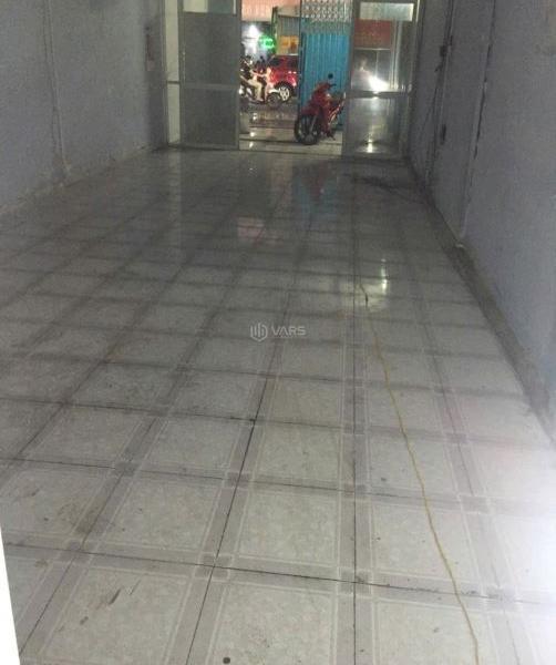 Nhà cho thuê 🏦 mặt tiền đường Luỹ bán bích 4x30m thông suốt