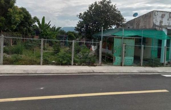 Đất suối Hiệp mặt 🏣 tiền đường Nhựa 10m 2 lô kề nhau ngang 12m
