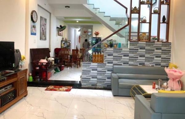 Bán rẻ nhà 3 tầng 5pn 🏚️ mặt tiền đường Võ Như Hưng đoạn Gần Cầu Trần Thị Lý giá chỉ 9,9 Tỷ
