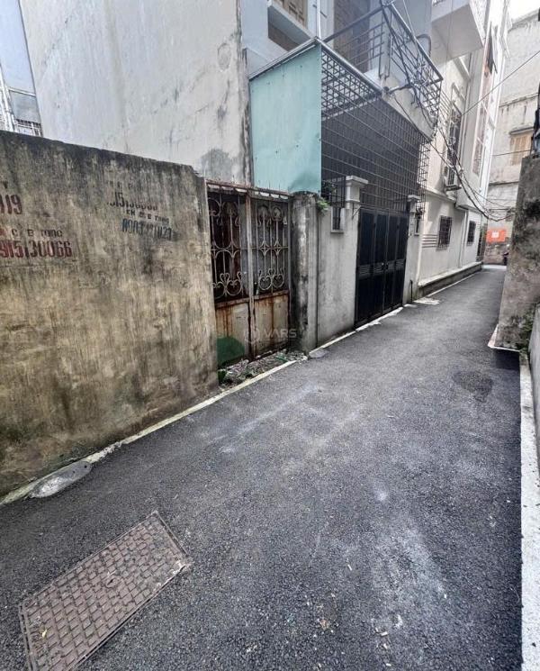 Chính chủ gửi lô đất lạc long quân 🏚️ - 60m2 - gần mặt hồ tây
