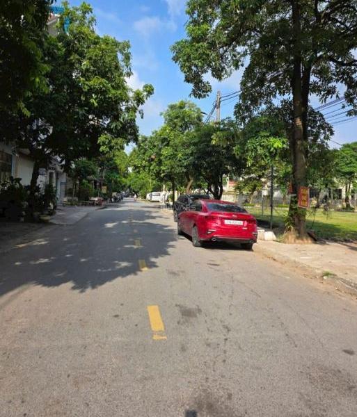 Chủ cần bán Nhà mặt phố 96m²