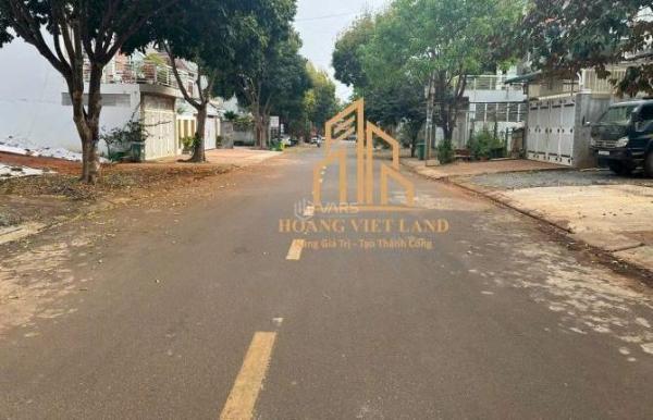Lô đất 🏣 đẹp không tì vết mặt tiền đường Lê Trọng Tấn ( khu Metro). Hàng hiếm đẹp ko khuyết
